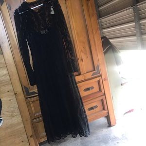 Women’s Double D Ranch Black lace dress NWT Med